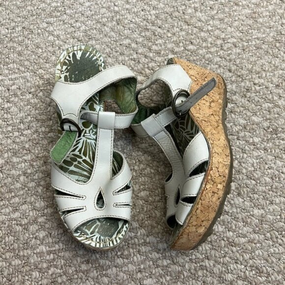 Fly London Shoes - Fly London White Strappy Cork Platform Sandal size 38